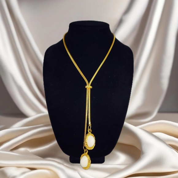 VTG Elegant Classy Kenneth Lane Lariat Pendant Necklace Goldtone 15" Length - Picture 1 of 10